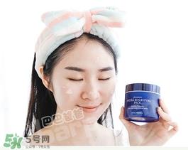 ahc睡眠面膜和兰芝睡眠面膜哪个好？ahc睡眠面膜和兰芝对比