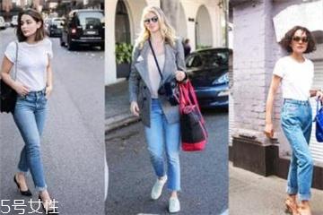 白色t恤下面穿什么？白色t恤下面怎么搭配？