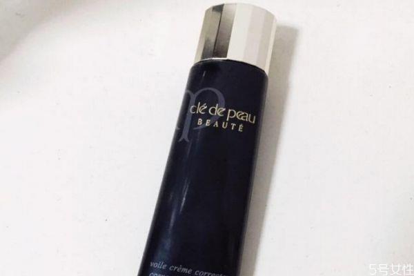 妆前乳可以当乳液用吗 妆前乳选购技巧 妆前乳可以当乳液用吗 妆前乳选购技巧