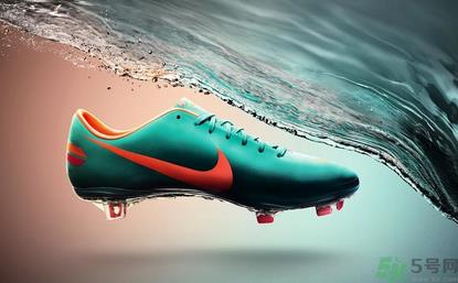 耐克和阿迪达斯哪个好?耐克和阿迪达斯哪个质量好? 耐克和阿迪达斯哪个好?耐克和阿迪达斯哪个质量好?