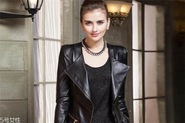 真皮皮衣一般多少钱 大多在千元以上 真皮皮衣一般多少钱 大多在千元以上