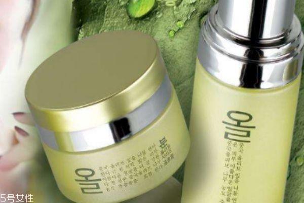 安格娜适合什么年龄人群呢 安格娜的明星产品有什么呢 安格娜适合什么年龄人群呢 安格娜的明星产品有什么呢