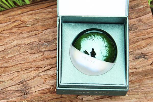 马应龙眼霜成分 马应龙眼霜孕妇能用吗 马应龙眼霜成分 马应龙眼霜孕妇能用吗