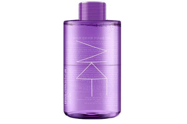 卸妆水可以天天用吗 卸妆水长期使用对皮肤好吗 卸妆水可以天天用吗 卸妆水长期使用对皮肤好吗