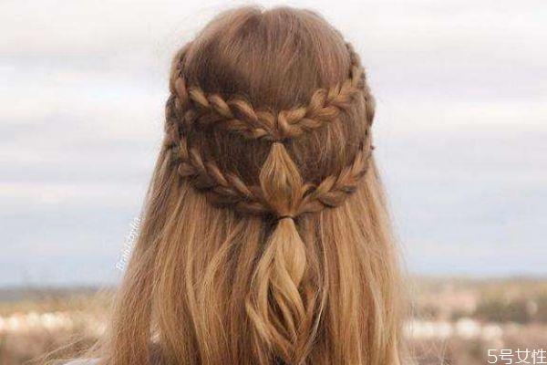 什么是公主头呢 公主头应该扎呢 什么是公主头呢 公主头应该扎呢