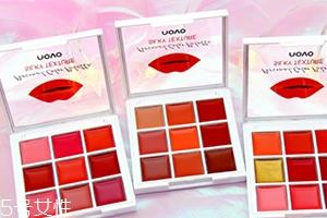 口红和唇彩的区别 质地显色度不一样 口红和唇彩的区别 质地显色度不一样