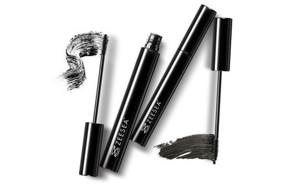 睫毛膏在眼影之前还是之后 睫毛膏的保质期一般多久