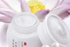 珍珠美人雪花膏清爽型和滋润型区别 珍珠美人雪花膏清爽型和滋润型区别