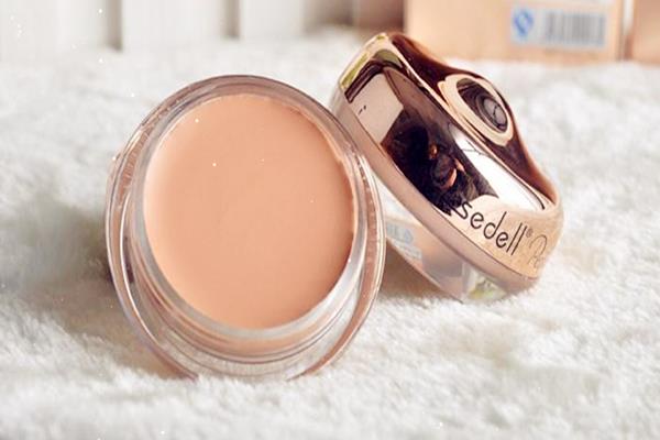 遮瑕膏会伤害皮肤吗 遮瑕膏有没有副作用 遮瑕膏会伤害皮肤吗 遮瑕膏有没有副作用