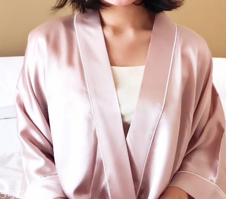 真丝上有染发剂怎么办 染发剂去除妙招 真丝上有染发剂怎么办 染发剂去除妙招