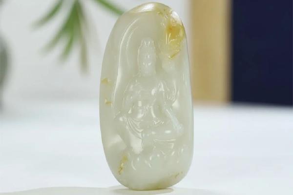 和田玉价格一般多少 和田玉和翡翠哪个贵更有价值