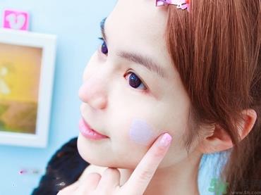 悦诗风吟莹润调色气垫隔离霜怎么用？悦诗风吟莹润调色气垫隔离霜使用方法