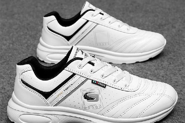 运动鞋的舌头老是要歪怎么办 运动鞋舌头跑偏是什么原因 运动鞋的舌头老是要歪怎么办 运动鞋舌头跑偏是什么原因