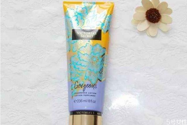 500ml身体乳能用多久 身体乳一次用多少ml 500ml身体乳能用多久 身体乳一次用多少ml