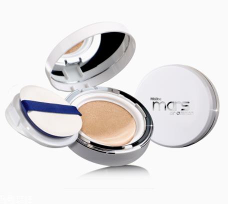 油皮用什么气垫？控油且保湿