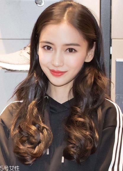 烫发每天必须打理吗?烫发简易打理方法 烫发每天必须打理吗?烫发简易打理方法