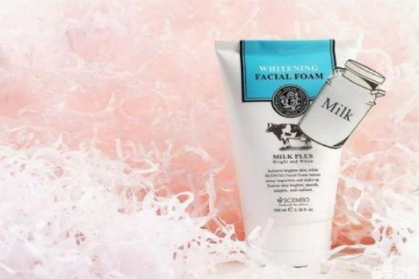 学生用洗面奶建议一周洗几次 洗面奶也要科学使用 学生用洗面奶建议一周洗几次 洗面奶也要科学使用