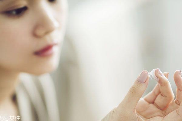 眼霜怎么擦效果最好 这样擦预防鱼尾纹 眼霜怎么擦效果最好 这样擦预防鱼尾纹