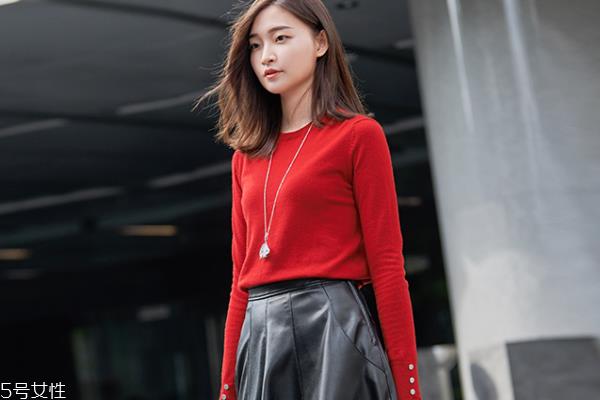 羊毛衫为什么会扎人 原因是这样 羊毛衫为什么会扎人 原因是这样