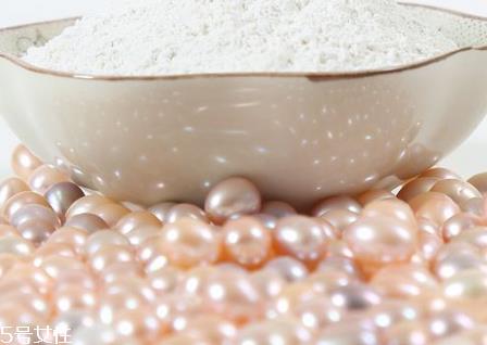 珍珠粉去黑头的方法 这样做超简单 珍珠粉去黑头的方法 这样做超简单