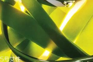 曲酸可以白天用吗？曲酸可以和vc一起用吗