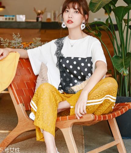 直筒休闲裤配什么衣服 让你眼前一新