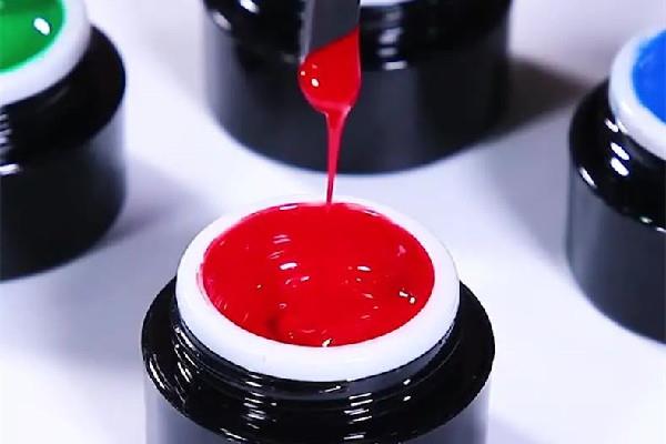 彩绘胶的使用方法 彩绘胶可以晕染吗