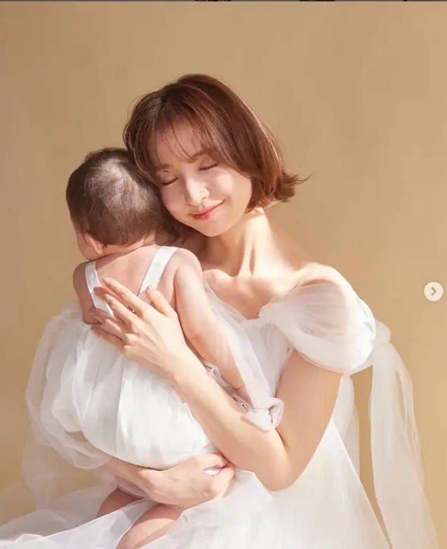 38岁篠田麻里子官宣新恋情!去年被曝出轨而离婚