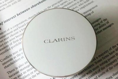 ​娇韵诗熬夜气垫滋润吗 娇韵诗熬夜气垫适合什么肤质