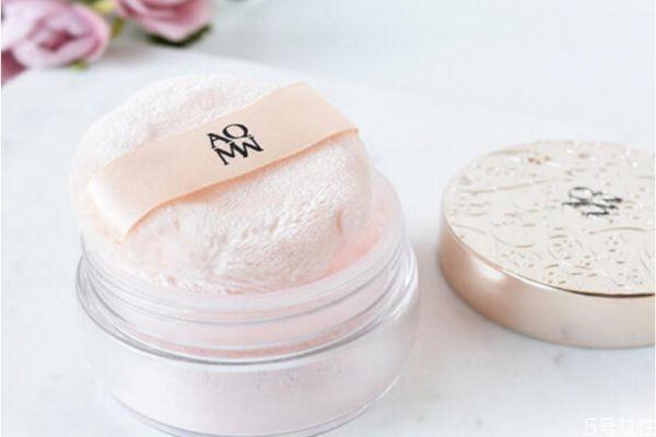 黛珂散粉分本土和国际版吗 黛珂散粉是多少克的 黛珂散粉分本土和国际版吗 黛珂散粉是多少克的