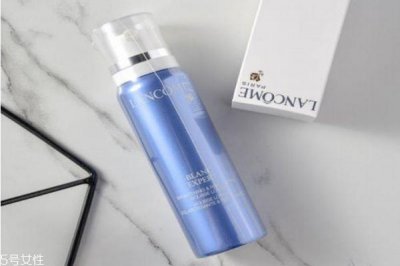 ​兰蔻新臻白泡沫美容液好用吗 兰蔻臻白美容液功效