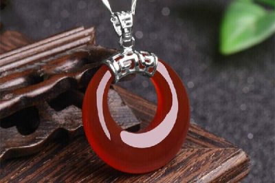 ​红玉髓不能沾水吗 红玉髓可以戴着睡觉吗