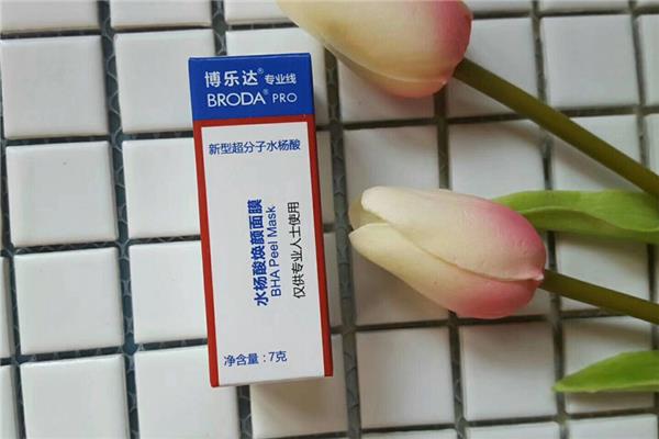 水杨酸面膜用了有刺痛什么原因 水杨酸面膜的副作用 水杨酸面膜用了有刺痛什么原因 水杨酸面膜的副作用