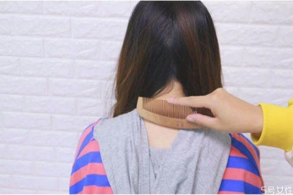 头发分叉怎么回事 头发分叉怎么回事