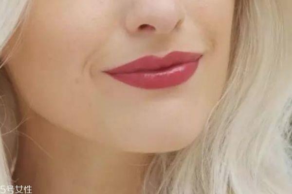 口红是石油做的吗 口红含有铅汞吗 口红是石油做的吗 口红含有铅汞吗