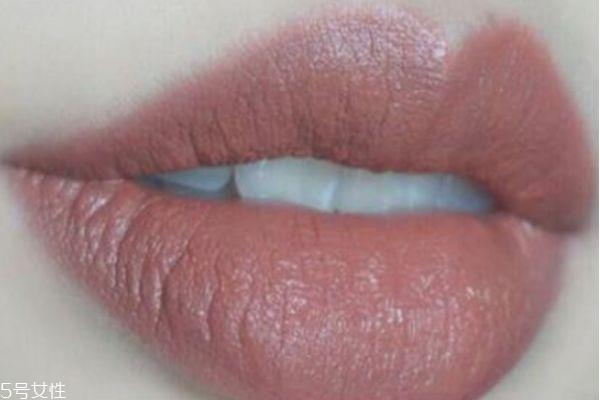 口红是石油做的吗 口红含有铅汞吗 口红是石油做的吗 口红含有铅汞吗
