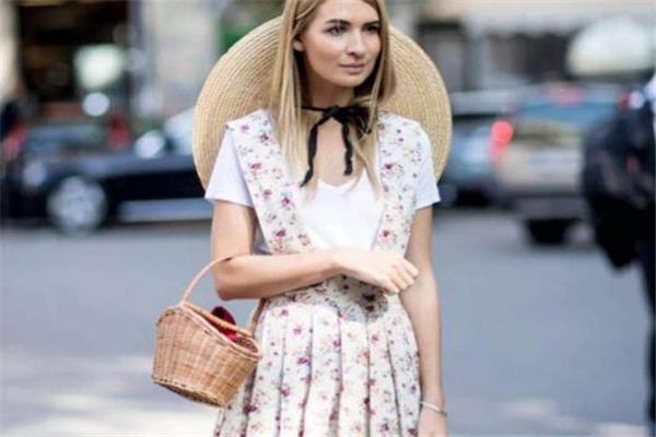 太瘦的女生怎么穿衣服 太瘦的女生穿搭技巧 太瘦的女生怎么穿衣服 太瘦的女生穿搭技巧