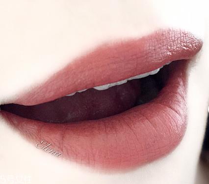 香奈儿62适合黄皮吗 香奈儿62号口红多少钱价格 香奈儿62适合黄皮吗 香奈儿62号口红多少钱价格