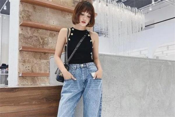 老爹裤配什么外套好看 老爹裤怎么搭配外套 老爹裤配什么外套好看 老爹裤怎么搭配外套