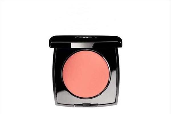 香奈儿腮红霜介绍 香奈儿腮红霜有哪几款颜色 香奈儿腮红霜介绍 香奈儿腮红霜有哪几款颜色