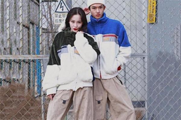 男生夹克怎么搭配好看 男生夹克穿搭技巧 男生夹克怎么搭配好看 男生夹克穿搭技巧