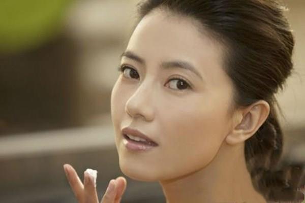 爽肤水怎么鉴别含酒精 含水杨酸爽肤水怎么鉴别