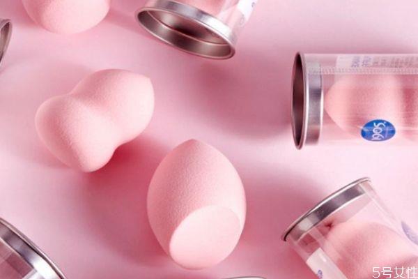 斜切面的美妆蛋用哪头化妆 平时怎么放置美妆蛋 斜切面的美妆蛋用哪头化妆 平时怎么放置美妆蛋