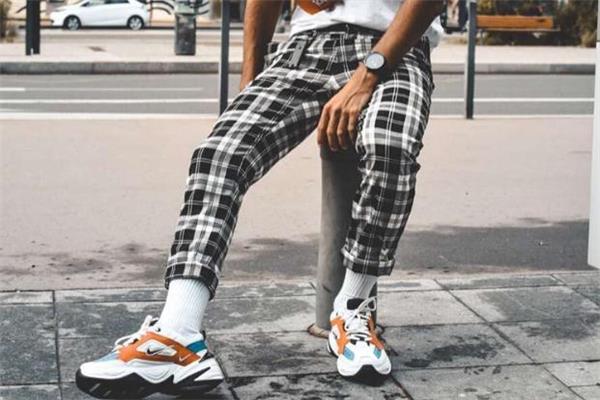 耐克m2k配什么裤子好看 耐克m2k怎么搭配裤子 耐克m2k配什么裤子好看 耐克m2k怎么搭配裤子