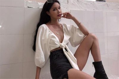 ​泡泡袖上衣什么款式好看 泡泡袖上衣搭配图片