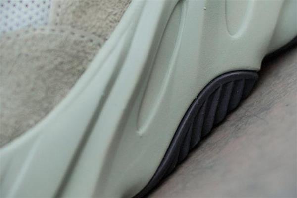 yeezy 700 salt海盐开箱测评 上脚非常棒