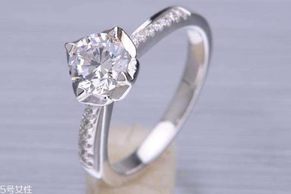 铂金戒指怎么鉴定真假 要学会分辨 铂金戒指怎么鉴定真假 要学会分辨