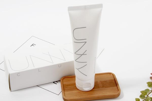 洗面奶怎么辨别好坏 洗面奶怎么保存 洗面奶怎么辨别好坏 洗面奶怎么保存