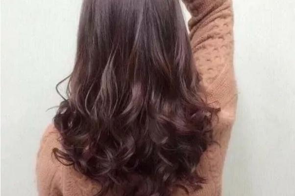 冷烫需要多久时间 冷烫加热多长时间 冷烫需要多久时间 冷烫加热多长时间