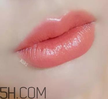 奶油杏是什么颜色?奶油杏色口红试色 奶油杏是什么颜色?奶油杏色口红试色